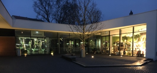 Neuer Haupteingang